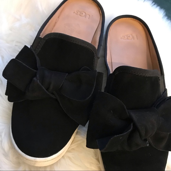 ugg bow slides